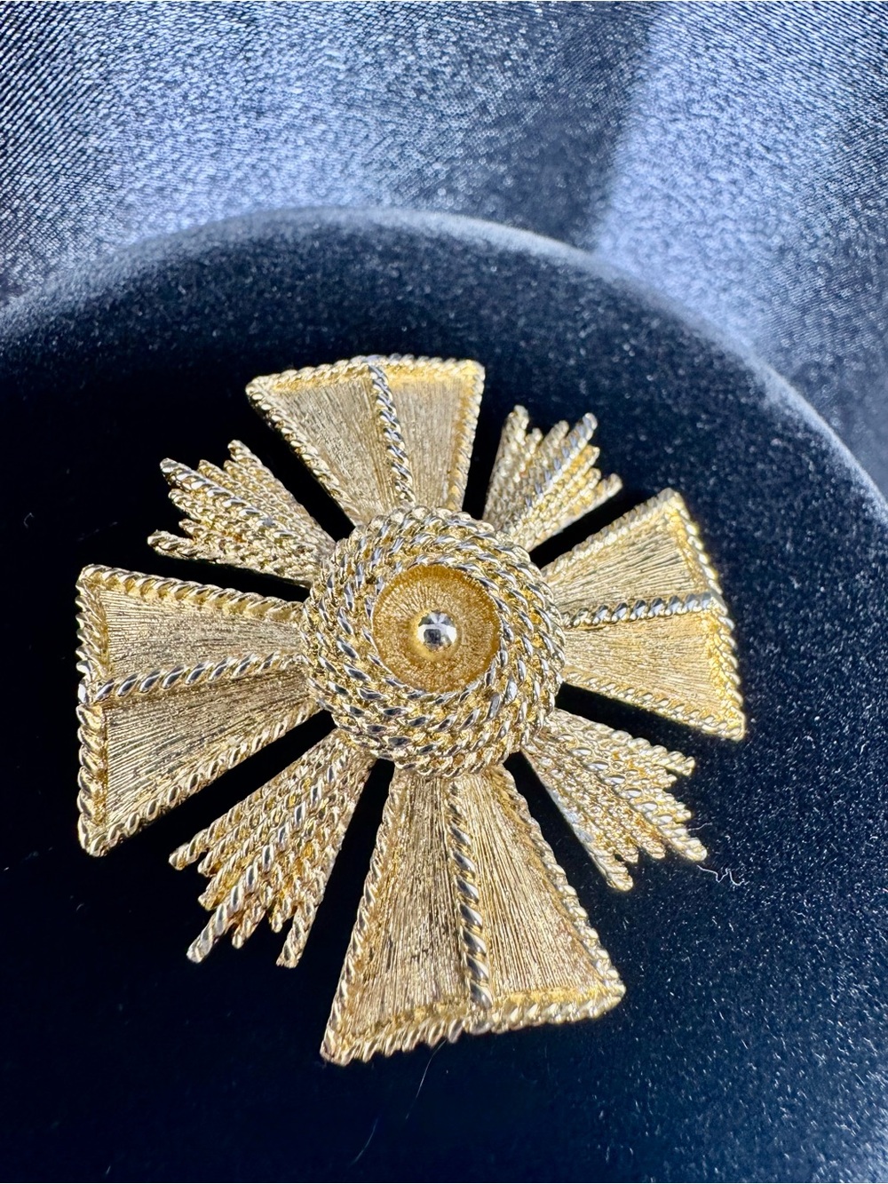 Vintage gold-tone Maltese Cross Brooch and Pendant